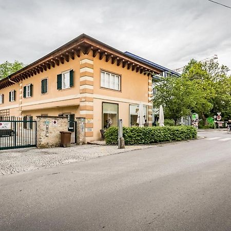 Blue Flat By Grazrentals Best Location & Free Parking Extérieur photo