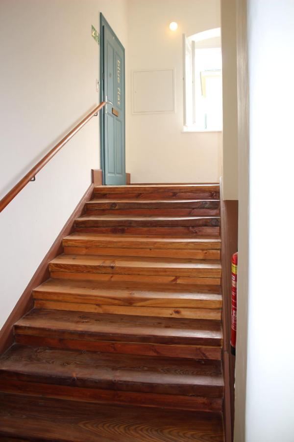 Blue Flat By Grazrentals Best Location & Free Parking Extérieur photo